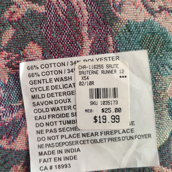 New Table Runner - Picture 5 of 5